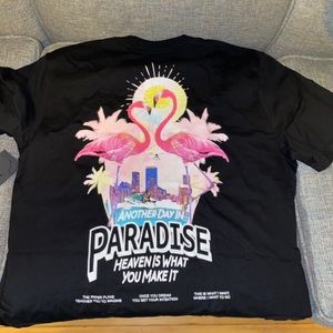 Roc Nation “Paper Planes” T-Shirt (Size Large)